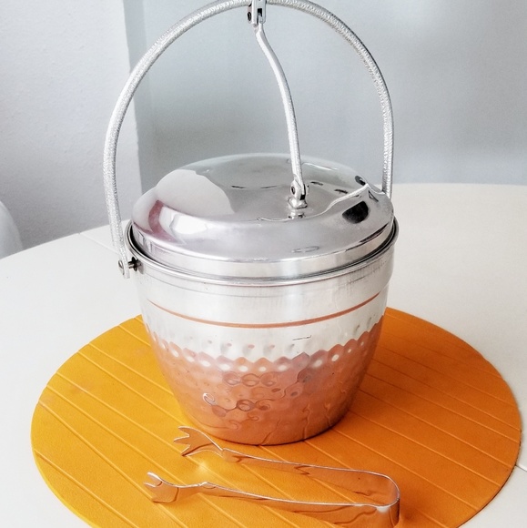 Other - Vintage ice cube holder